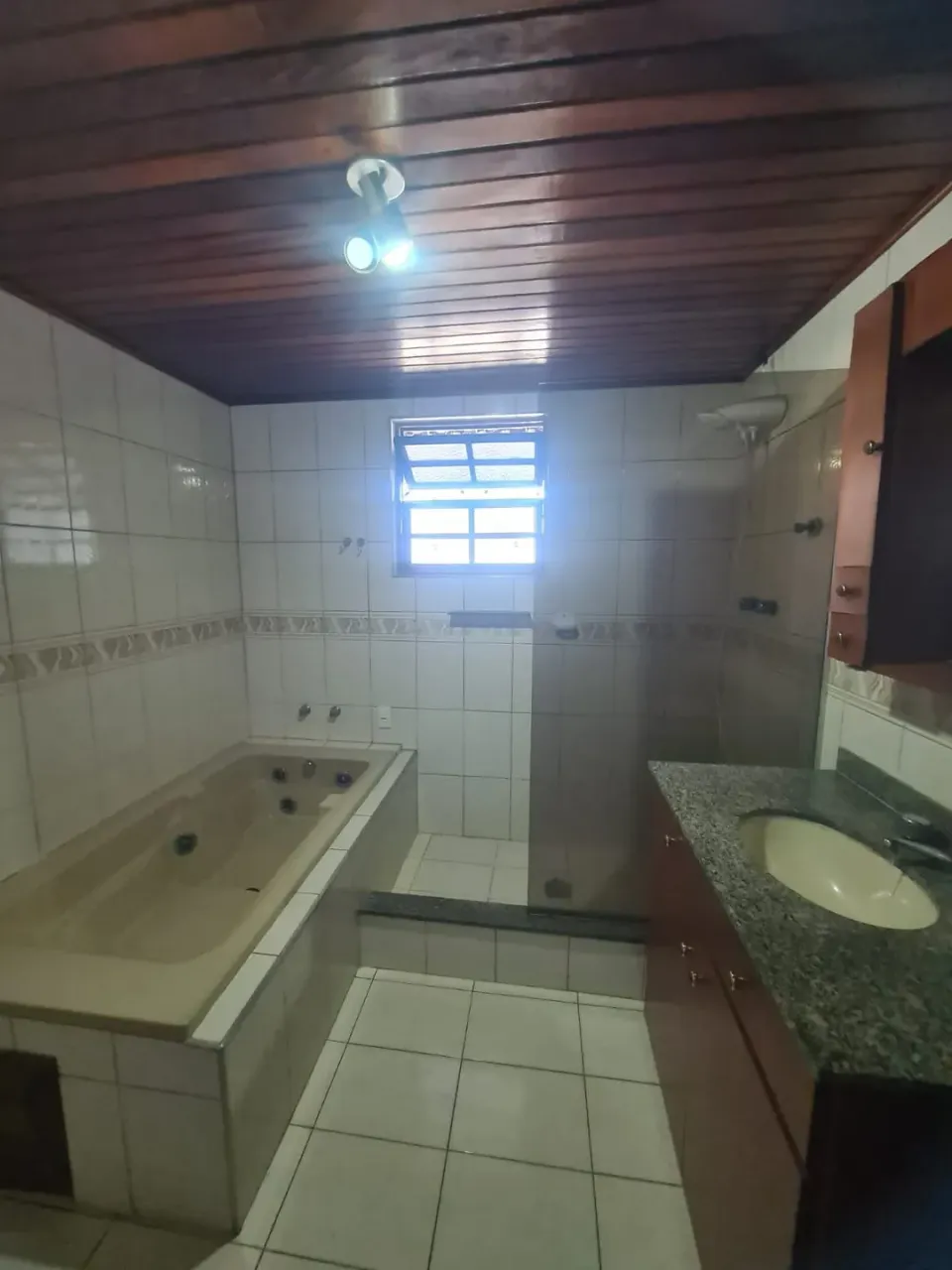 Rental house with gas stove kitchen and 3 bedrooms — photo 18