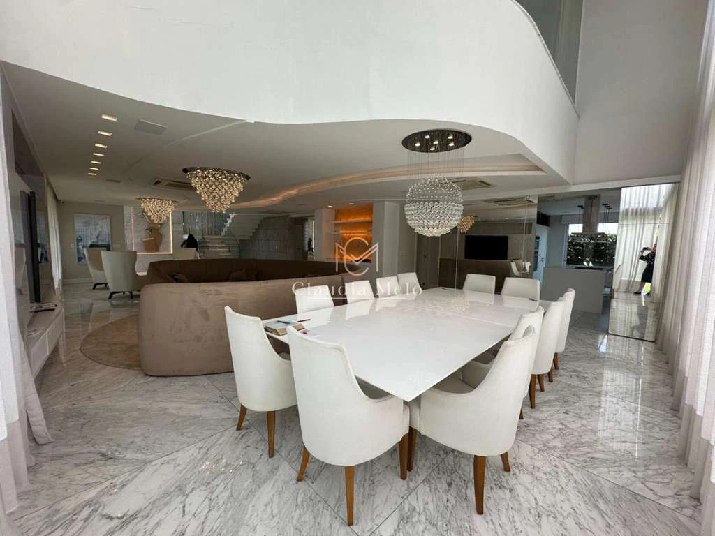 Casa com 5 suítes e cozinha integrada de 900 m² — photo 6