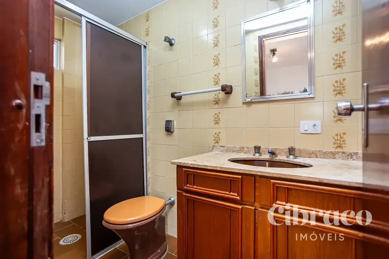 147 m² apartment with 3 bedrooms, 1 en-suite, 2 parking — photo 13