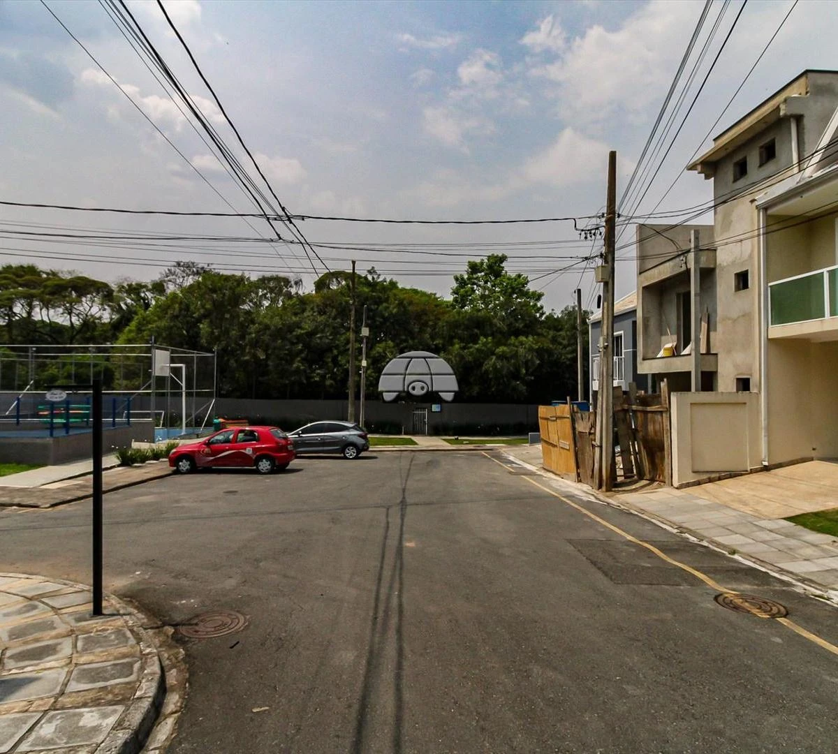 3-bedroom, 100 m² house in Curitiba — photo 41