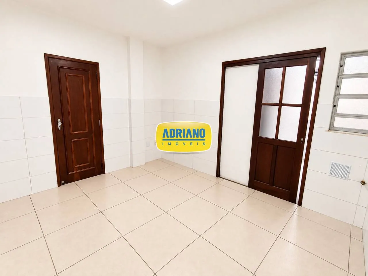 3-bedroom apartment, 1 with its own bathroom, 120 m² — photo 16
