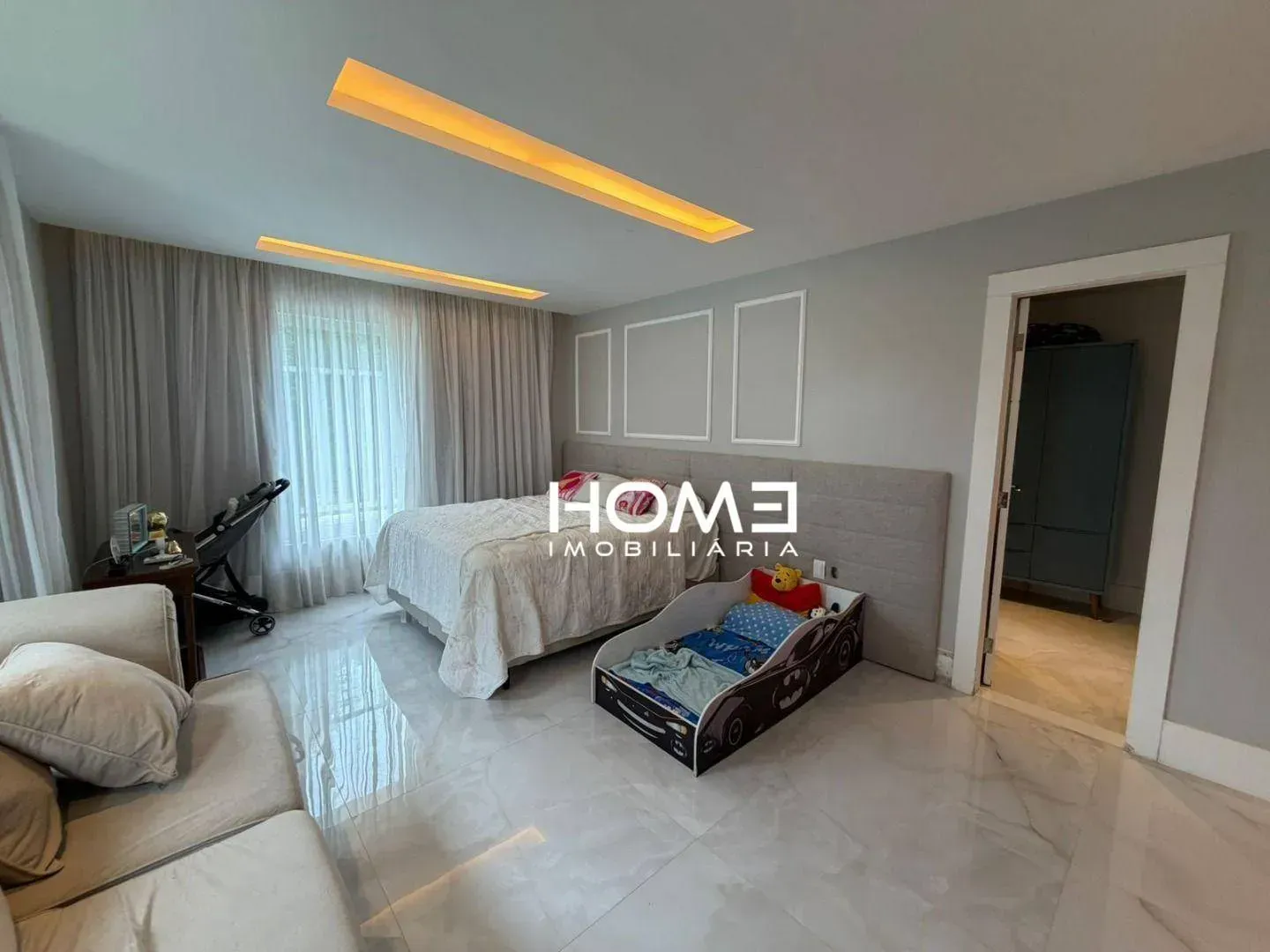 Furnished house with 6 en-suite bedrooms and barbecue — photo 45
