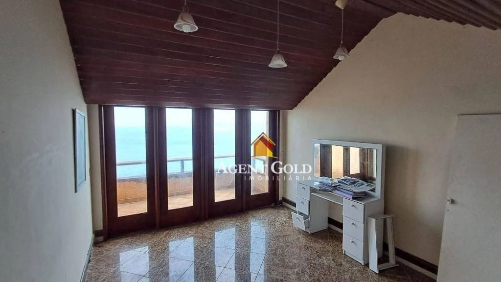 Rental house 700 m² with 5 en-suite bedrooms and 11 baths — photo 7