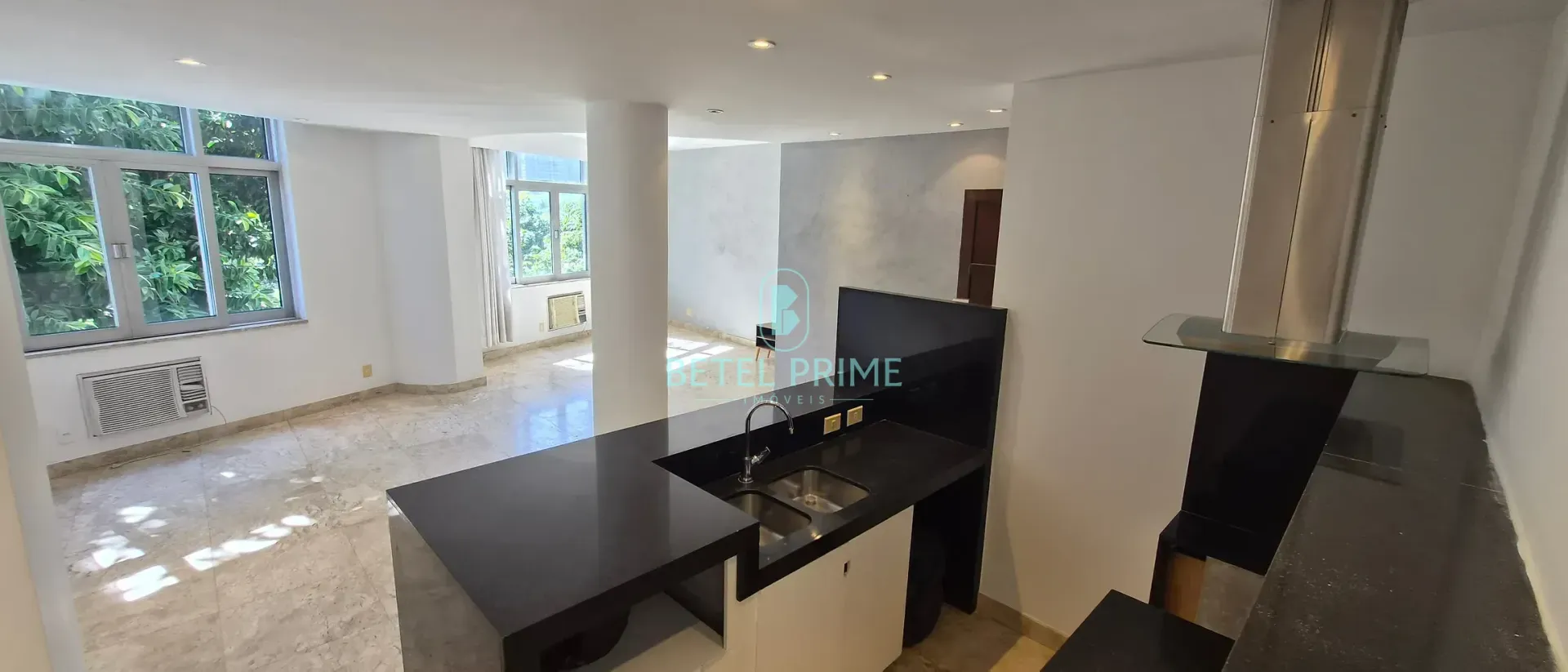Apartment, 55 m², with floor-to-ceiling windows — photo 10