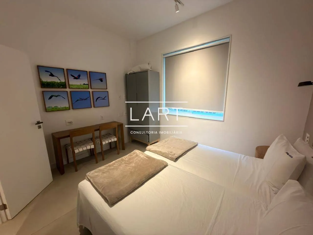 80 m² apartment with a washing machine and a home office — photo 10