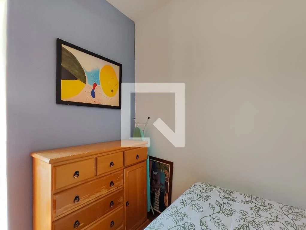 1-bedroom apartment with a gas stove kitchenette — photo 21