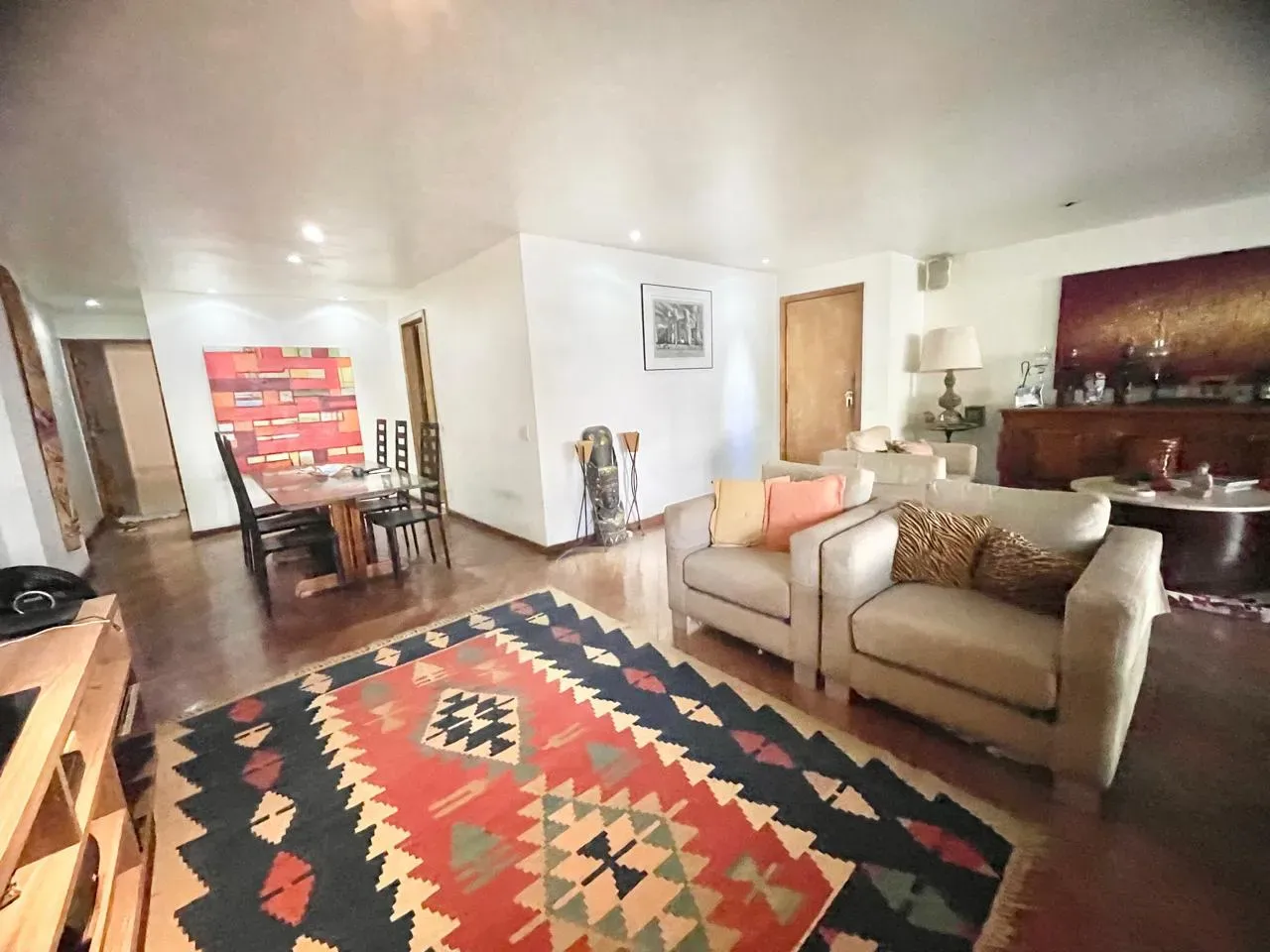 Apartment on the 1st floor with a grill on the balcony