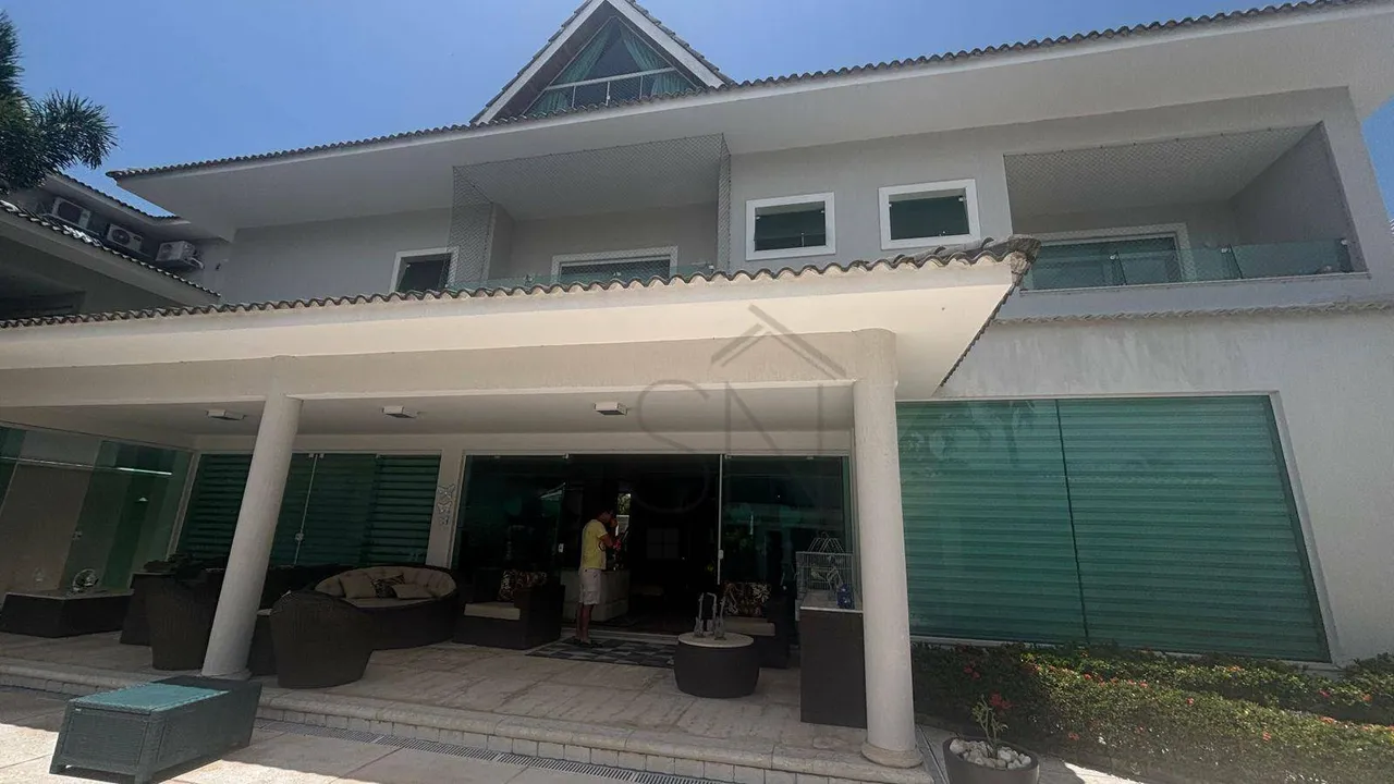Unfurnished house with 5 bedrooms and 5 baths — photo 13