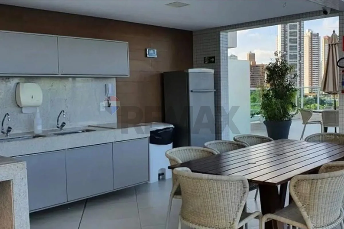 Furnished apartment with 2 bedrooms and 1 en-suite — photo 18