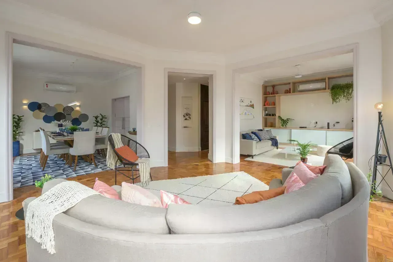 Unfurnished apartment with 4 bedrooms and 260 m² — photo 12