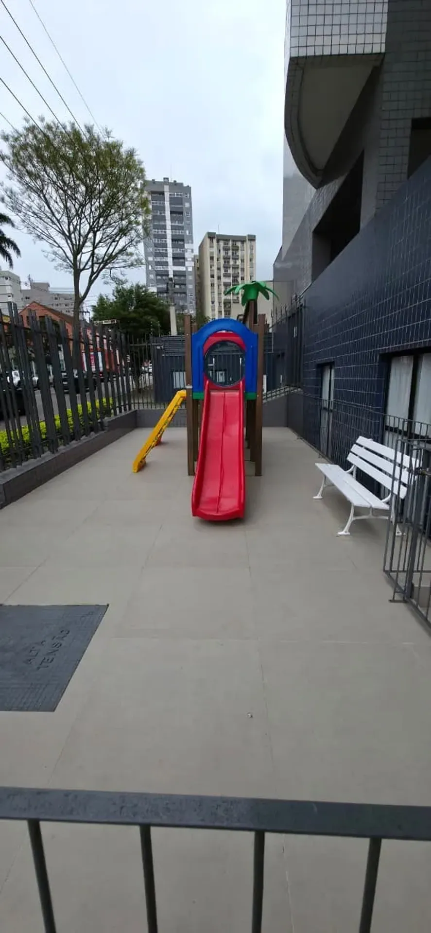 Apartamento de 3 quartos em condomínio com academia — photo 18