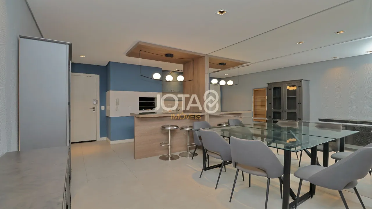 2-bedroom apartment with balcony and private BBQ — photo 4