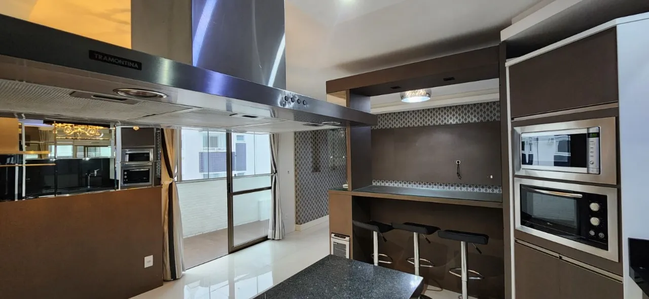 Apartamento mobiliado de 3 dormitórios com sacada envidraçada — photo 15