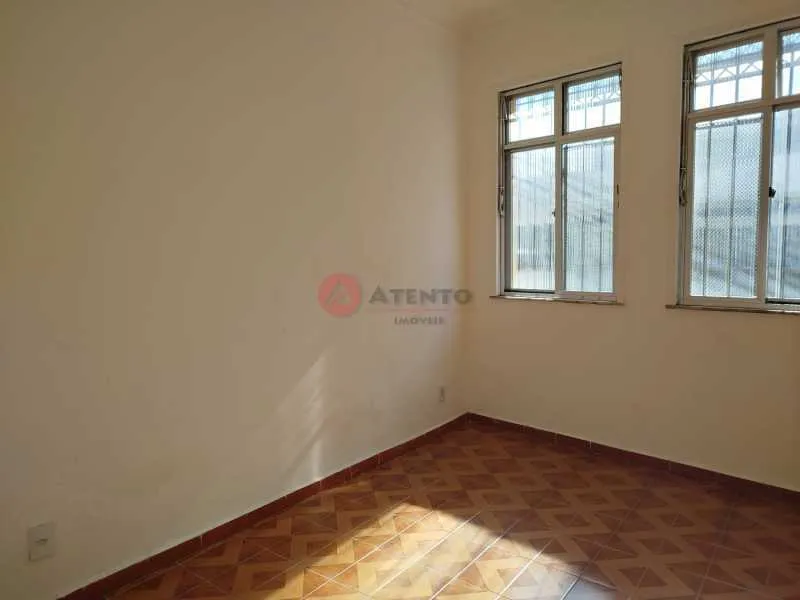 144 m² house with 3 bedrooms and a laundry area — photo 3
