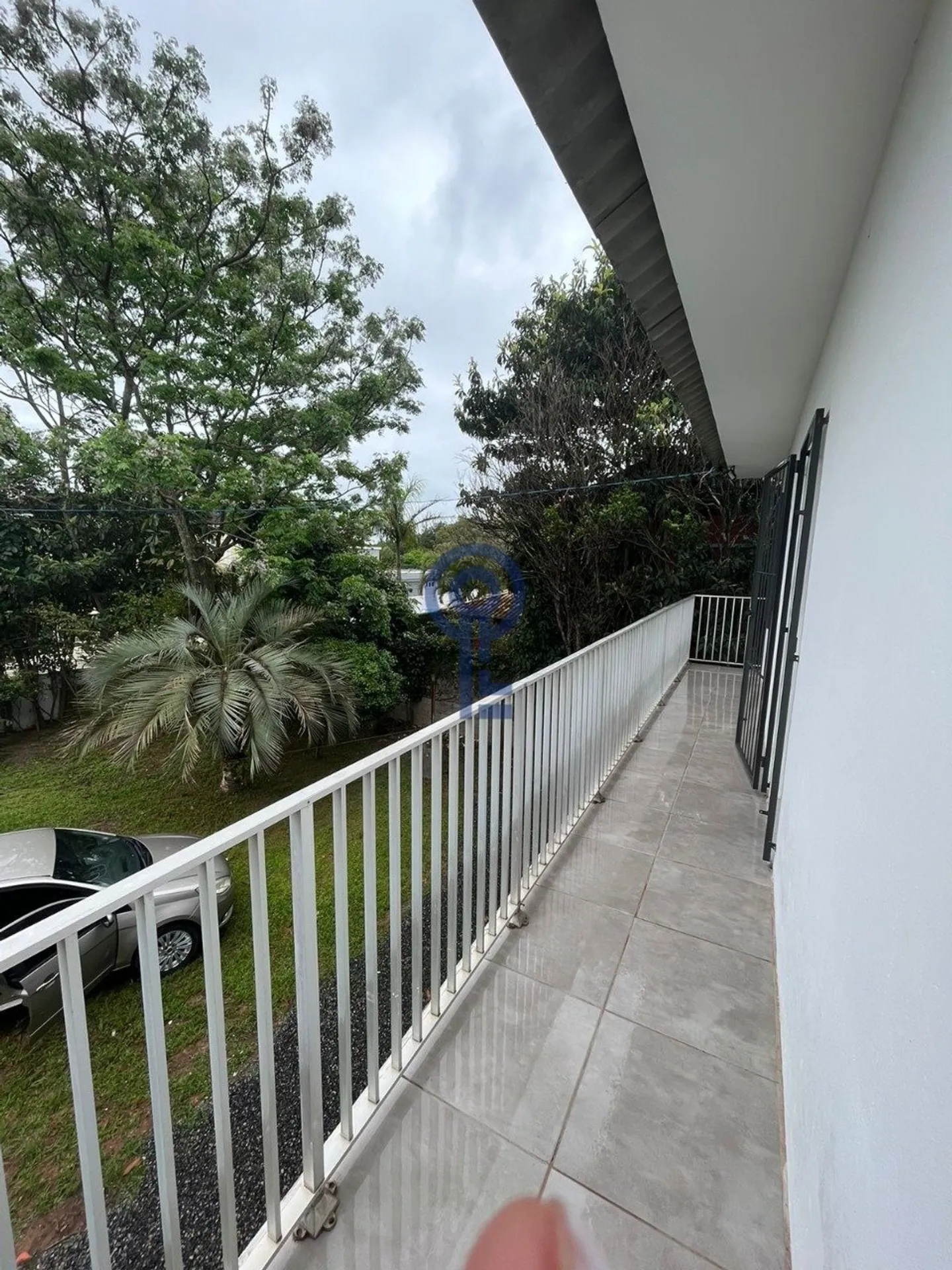 Casa mobiliada com 3 dormitórios e varanda — photo 10