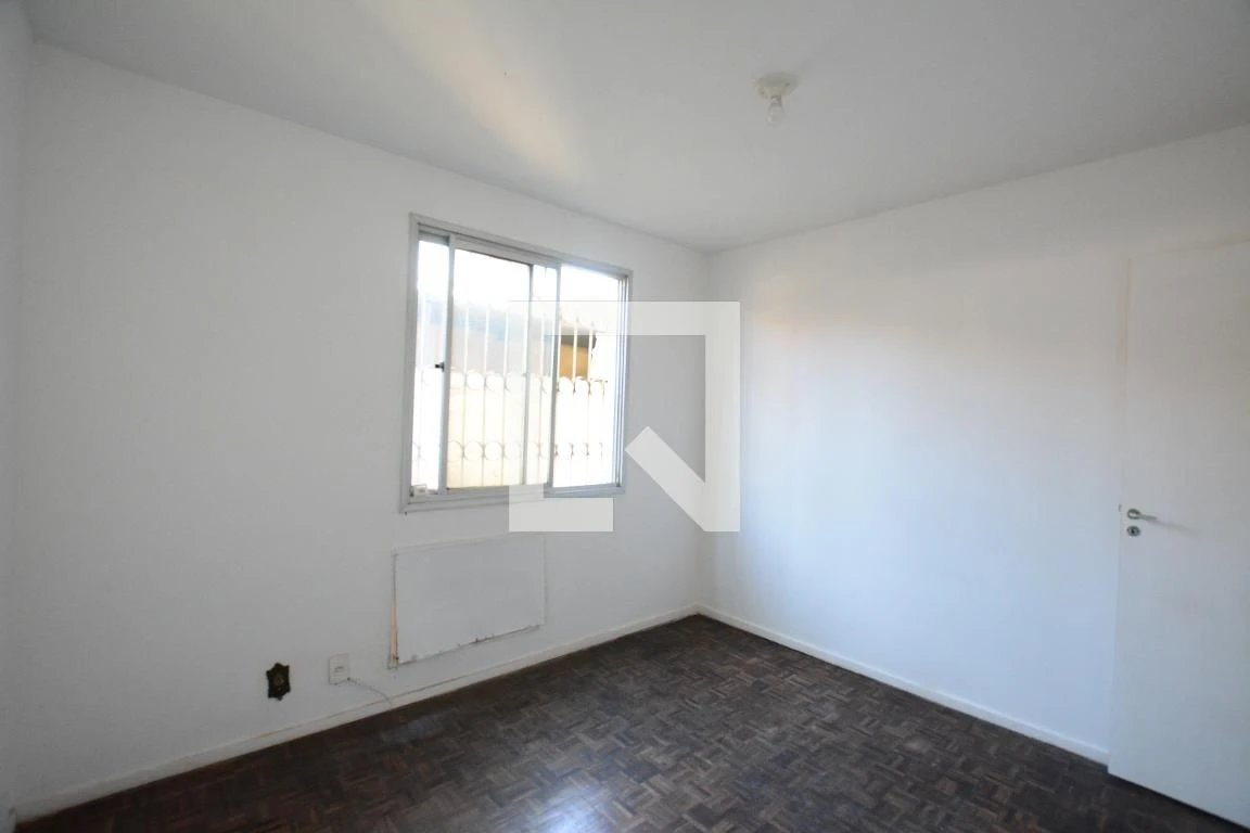 3-bedroom apartment with a private BBQ area — photo 32