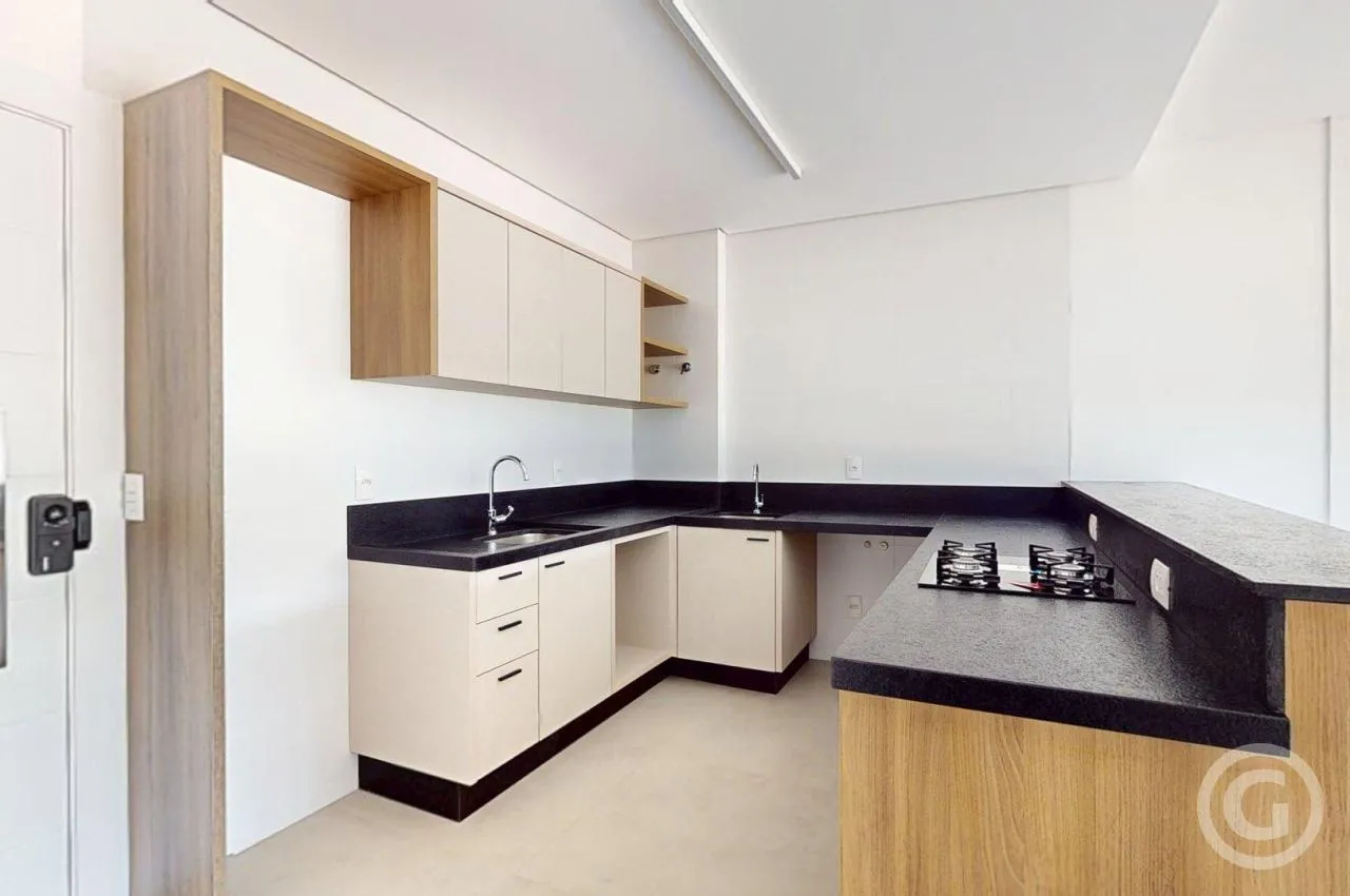 49 m² studio with open-plan kitchen and 1 parking spot — photo 5