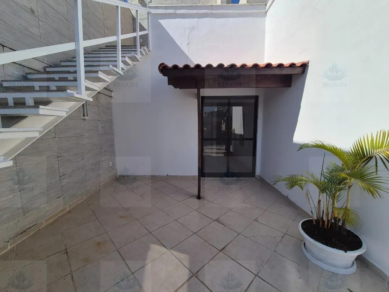380 m² apartment with 3 bedrooms, 4 bathrooms — photo 12