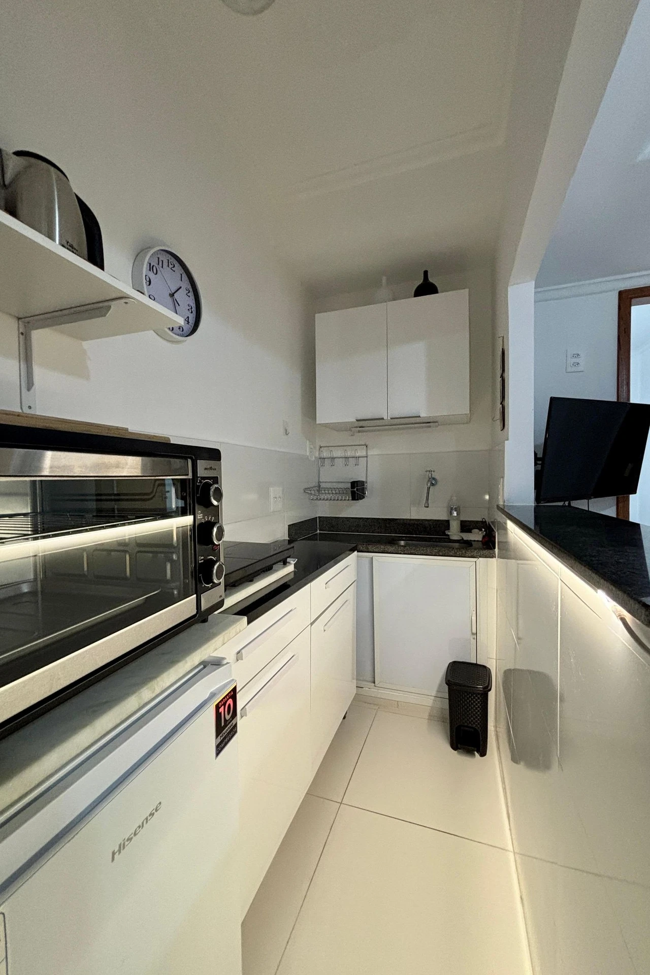 Furnished apartment, 33 m², with a washing machine — photo 13