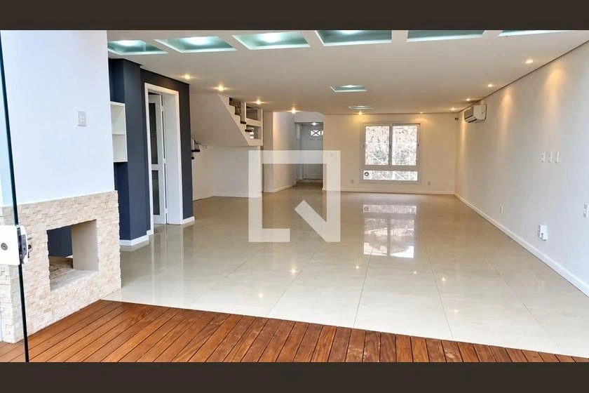 House, 207 m², with floor-to-ceiling windows — photo 18