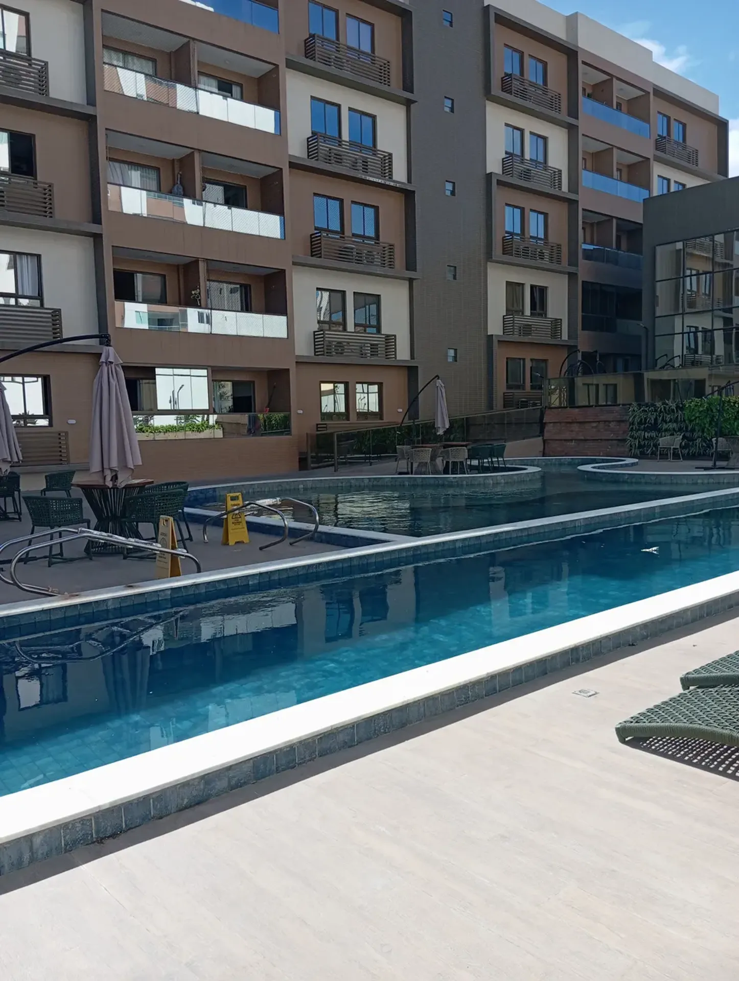 2-bedroom apartment with a suite and a balcony on the 1st floor — photo 10