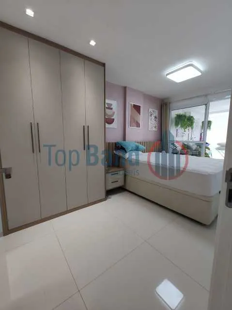 Furnished 3-bedroom apartment with open-plan kitchen — photo 5