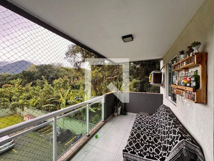 Apartamento mobiliado, 82 m², com janelas do piso ao teto — photo 2
