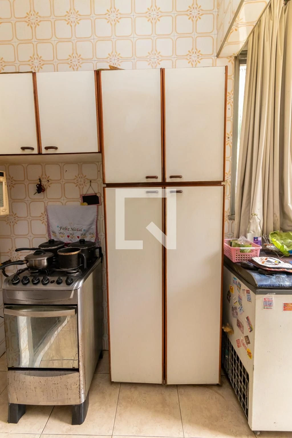Furnished 2-bedroom apartment with private BBQ area — photo 21