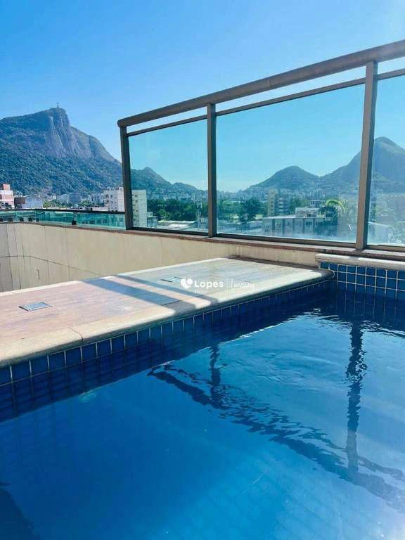 158 m² duplex penthouse with 3 bedrooms and 4 bathrooms — photo 7