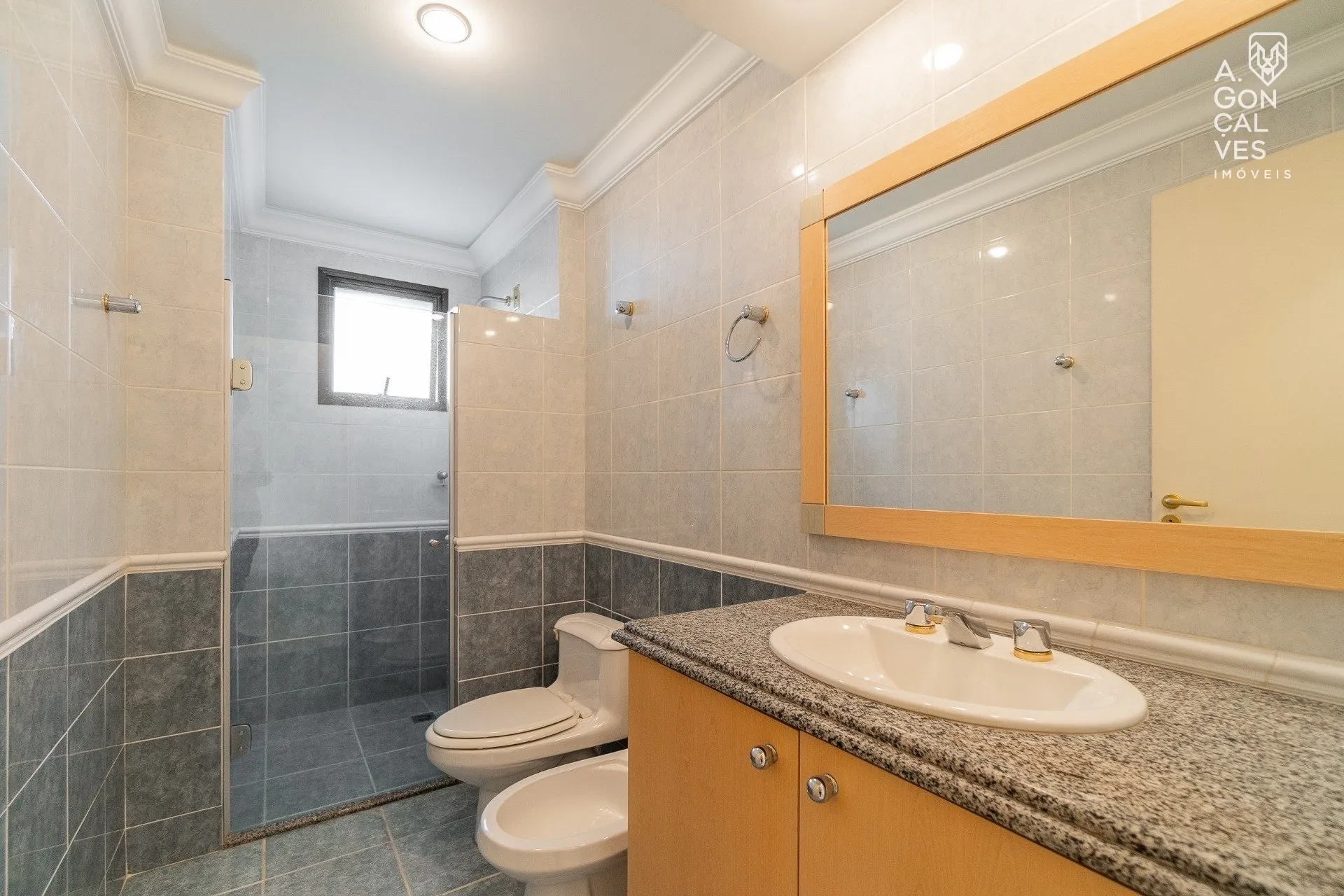 Apartamento amueblado de 175 m² con 3 dormitorios y 1 suite — photo 23