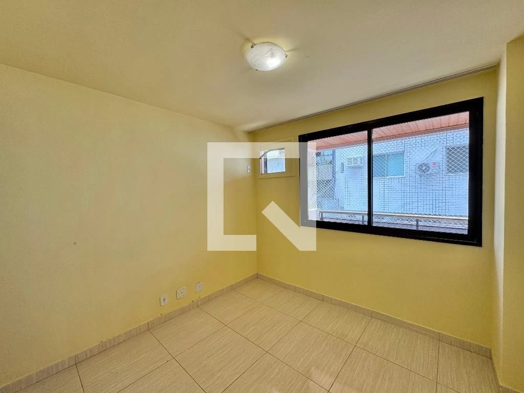 Apartment, 92 m², with a glass-enclosed balcony — photo 39