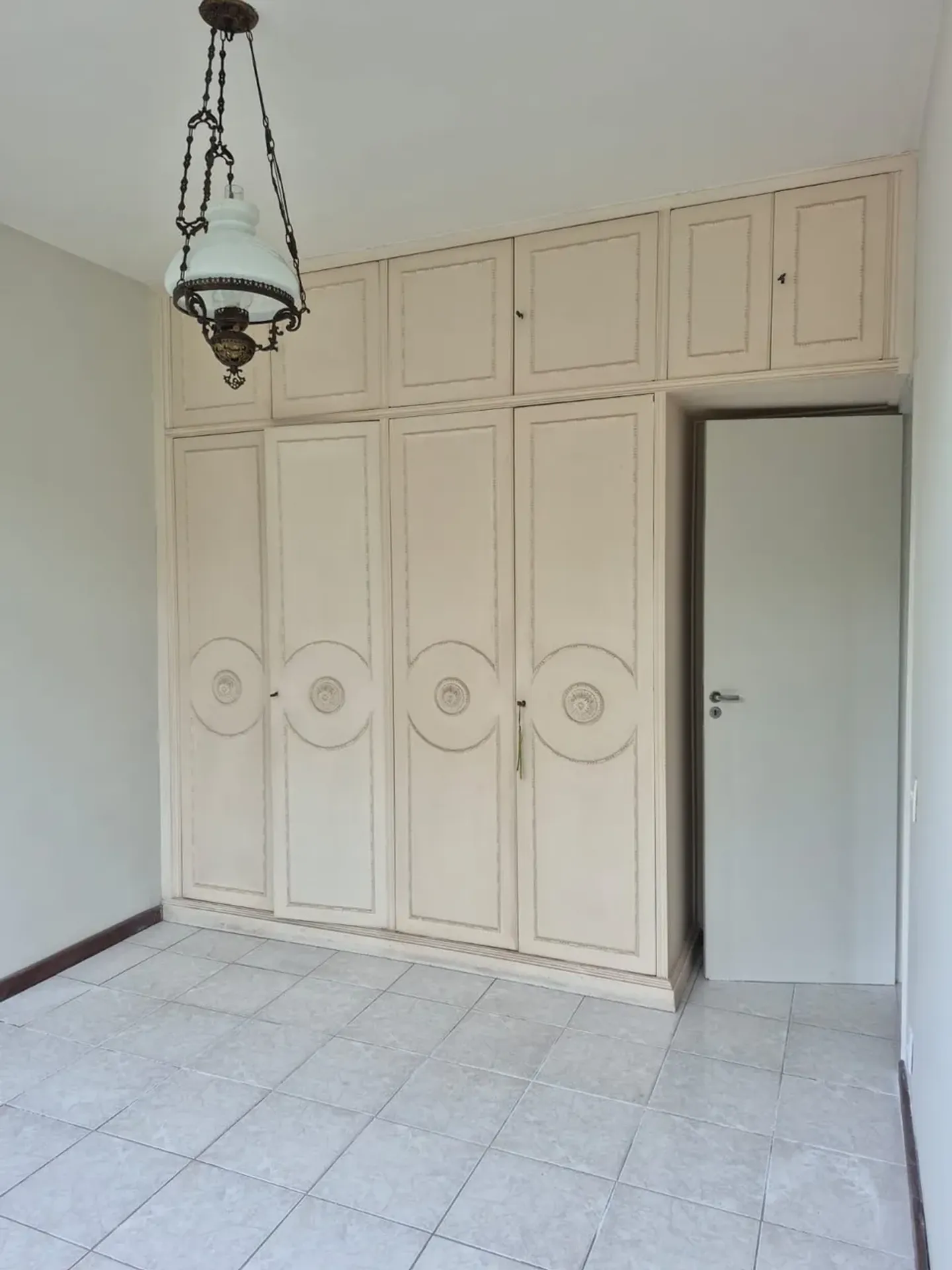 Apartment on the 5th floor with a park view — photo 10