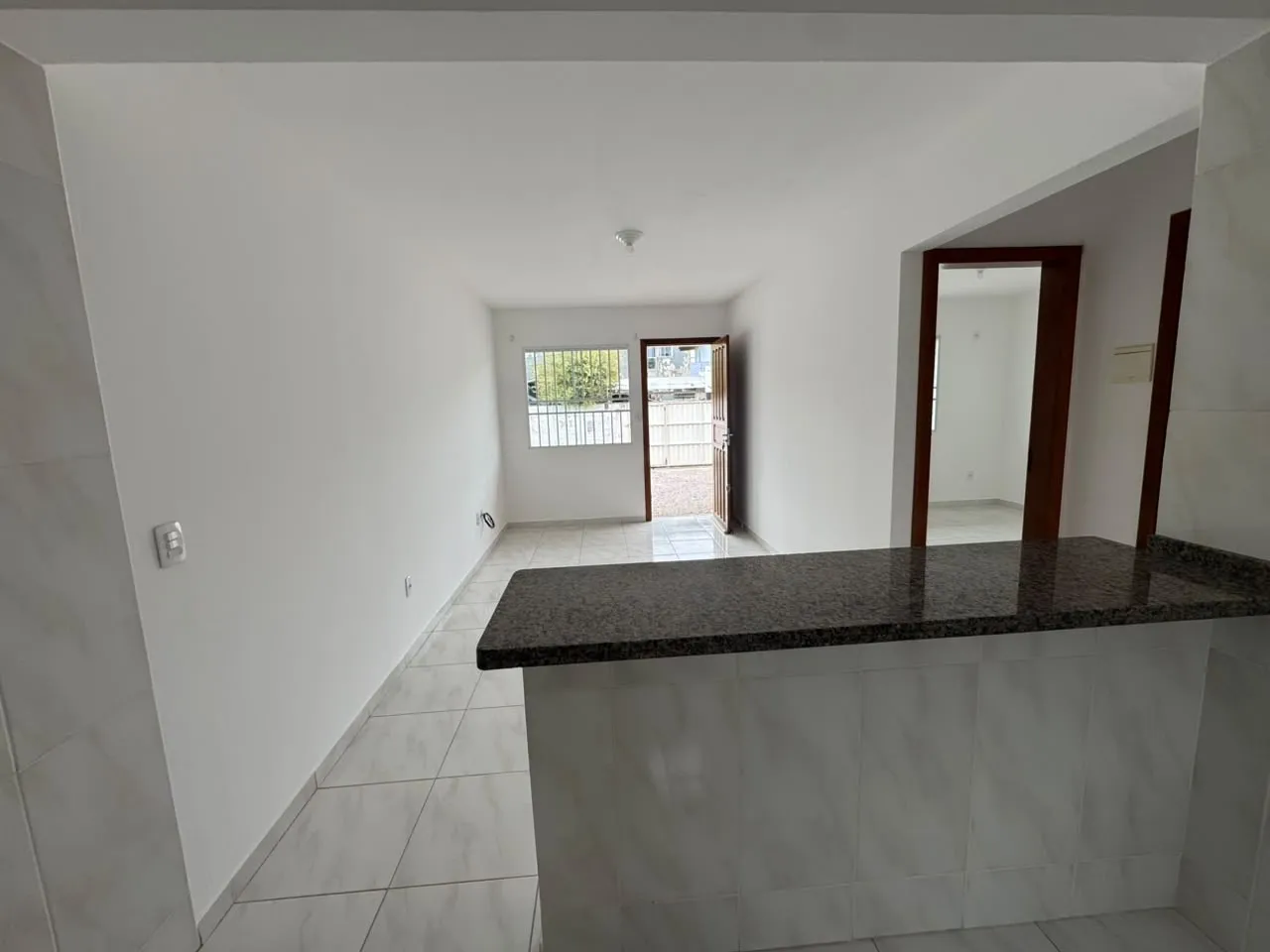 Квартира: 2 спальни, 70 м²