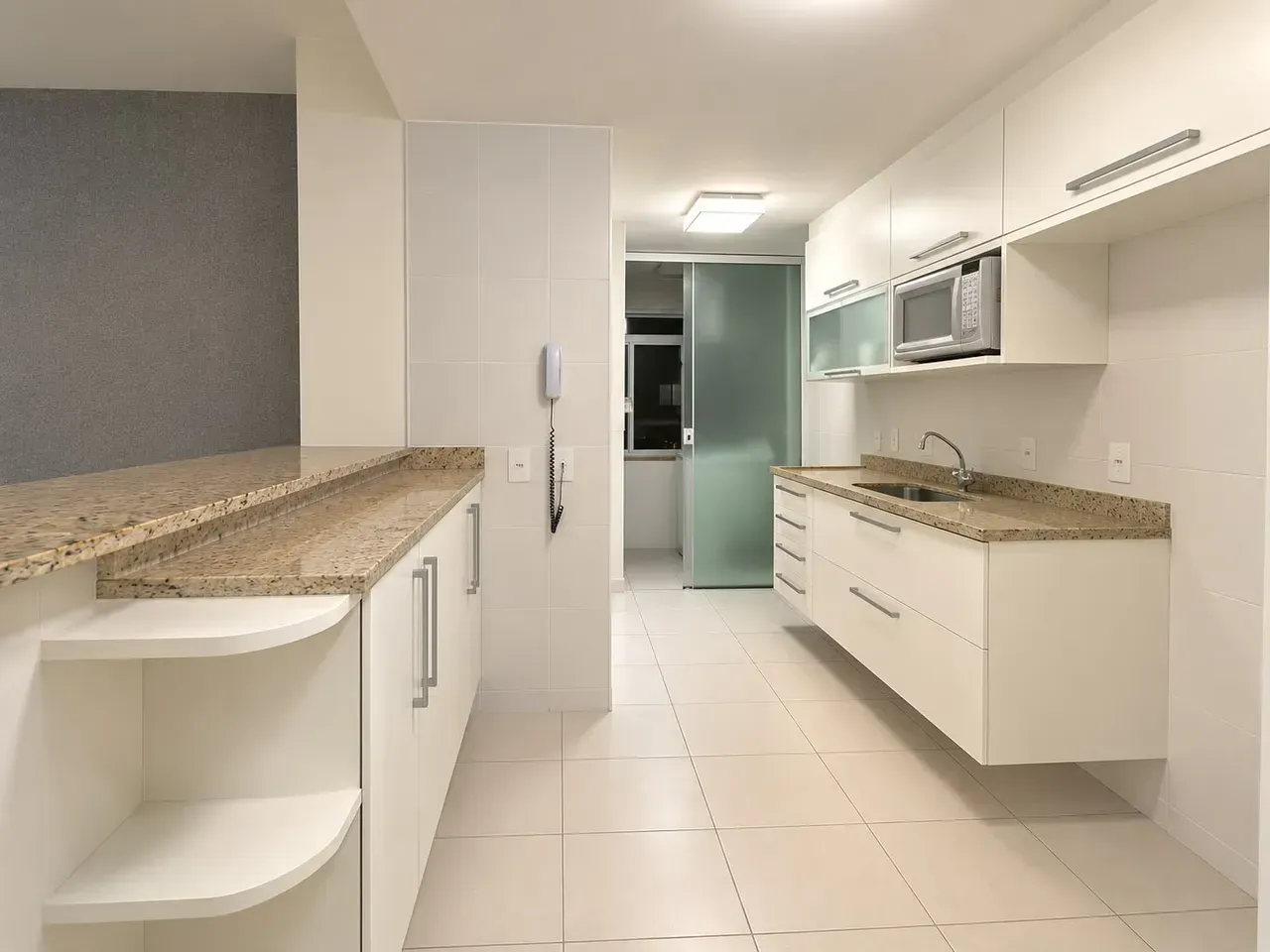 Apartment, 114 m², with a walk-in closet — photo 5