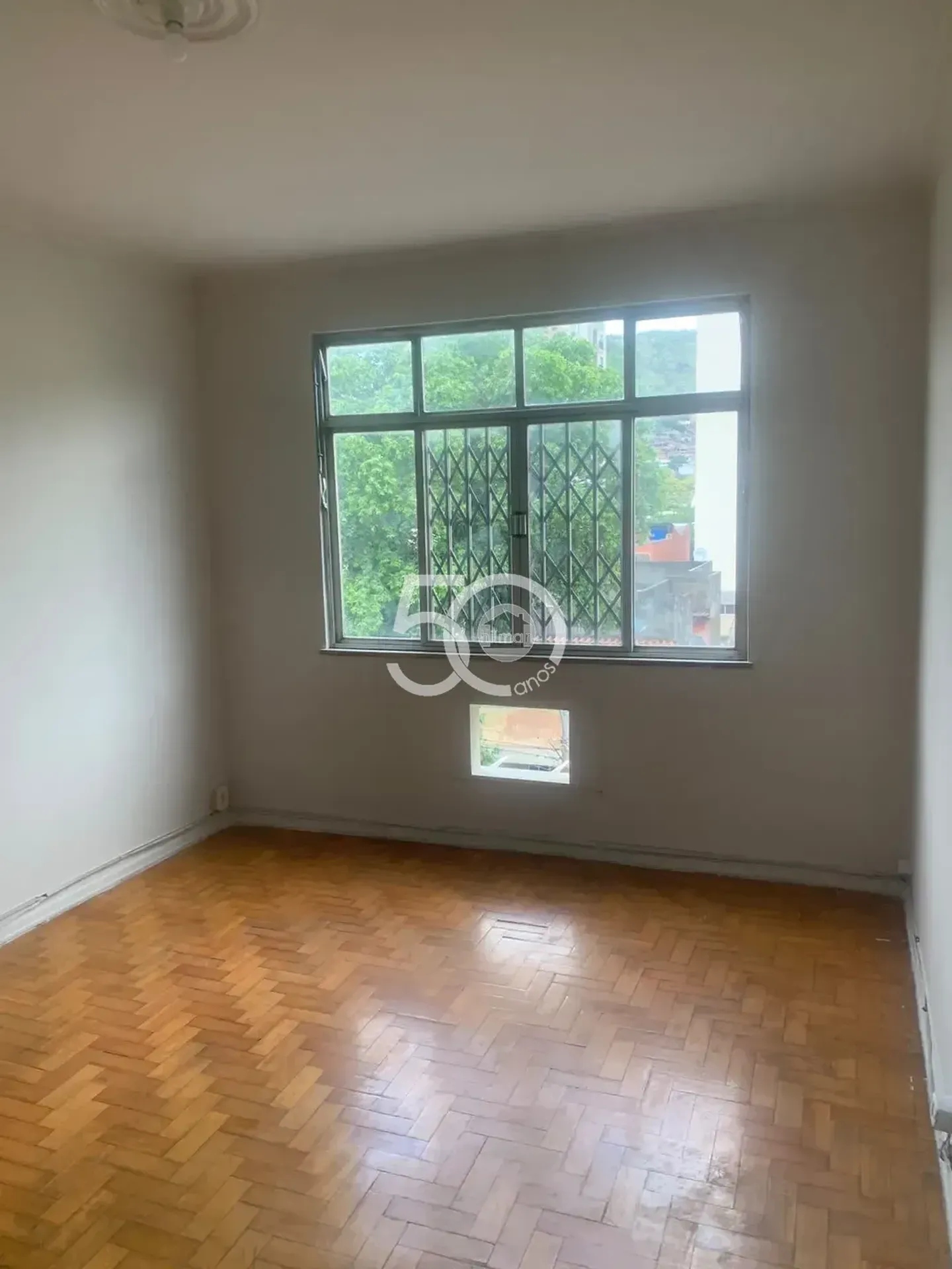 Apartamento com piso de madeira ou laminado, Irajá — photo 3