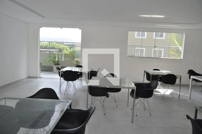2-bedroom apartment in a building with a gym — photo 23