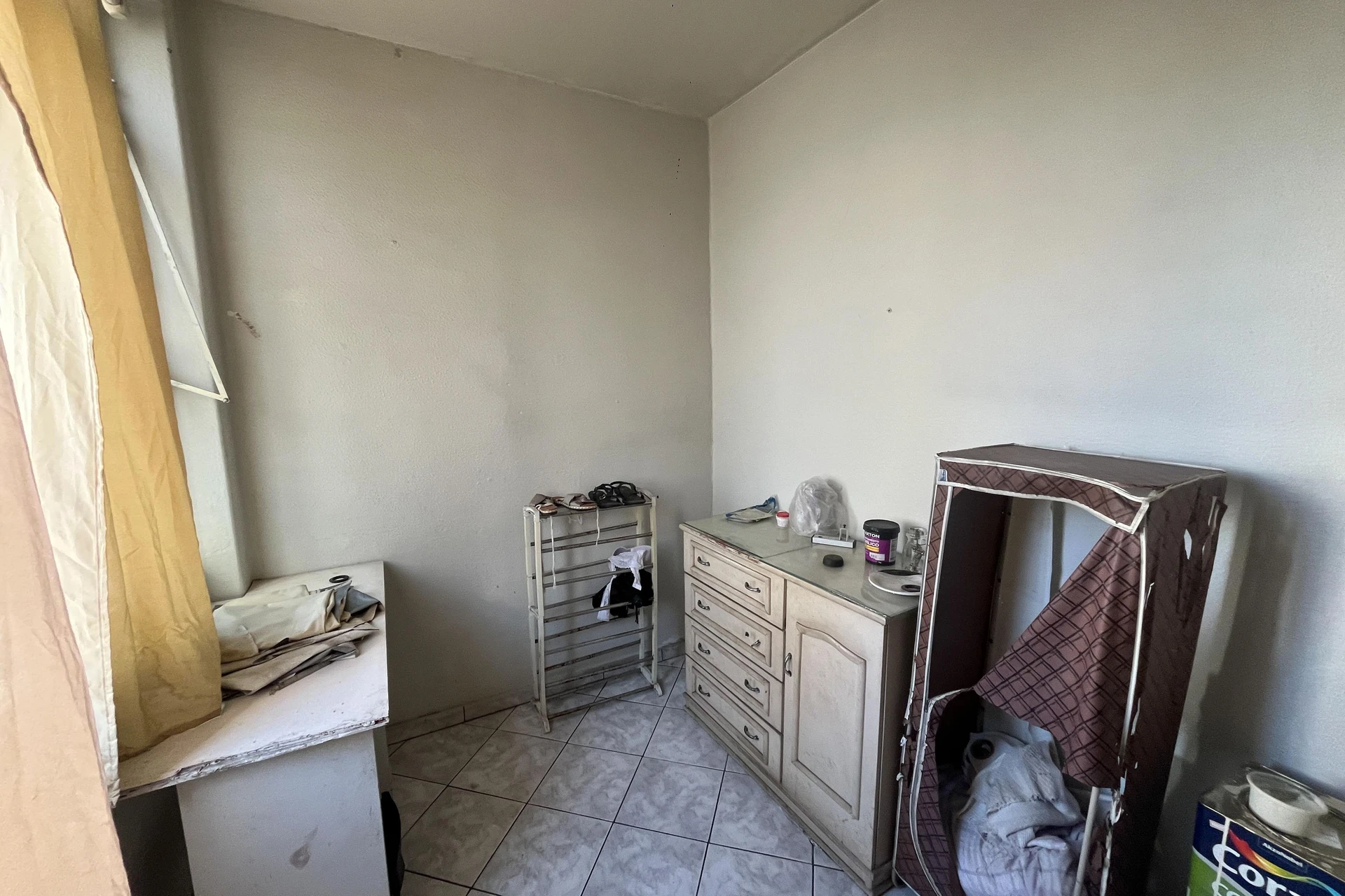 Apartamento amueblado de 2 dormitorios con 1 baño y 1 plaza — photo 16