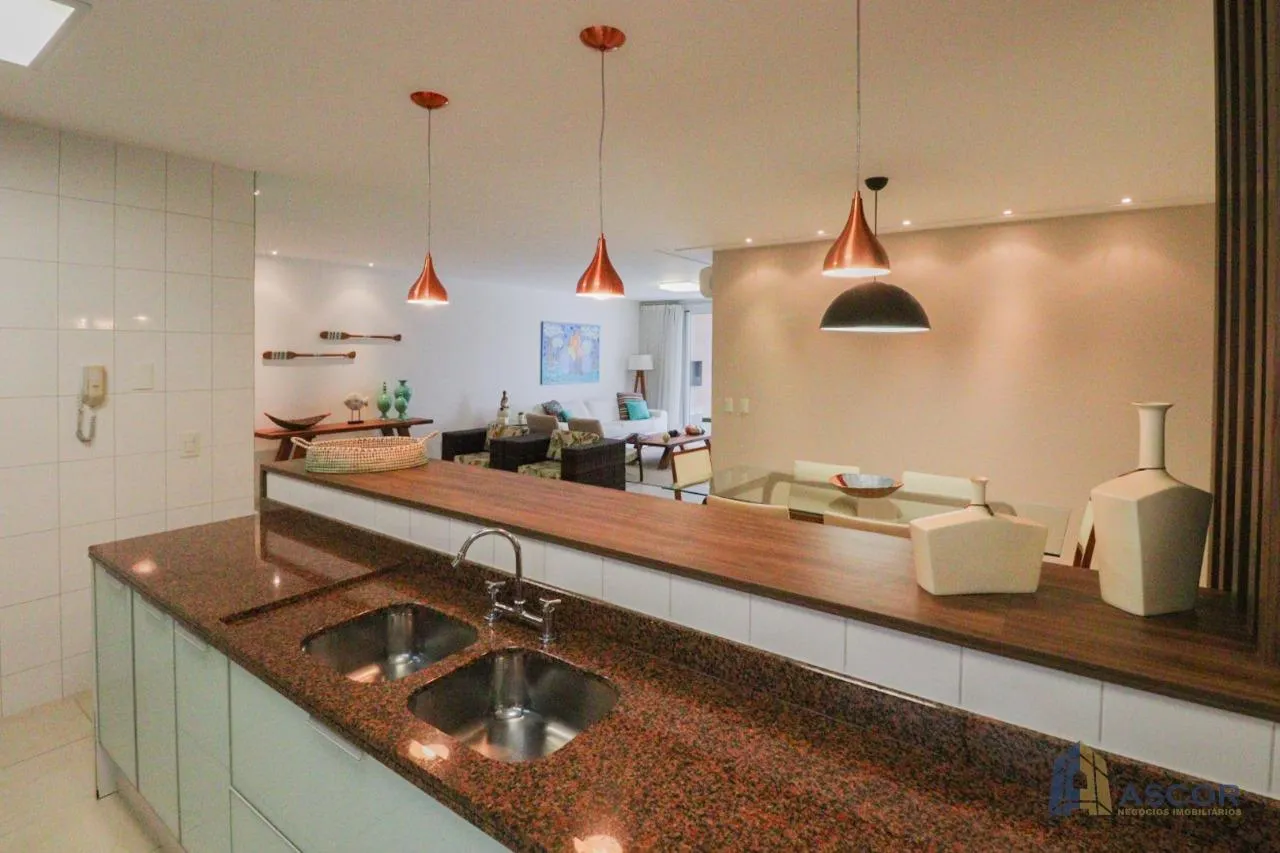 221 m² apartment with 3 en-suite bedrooms and 2 parking — photo 34