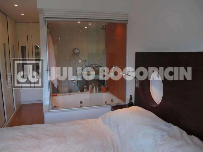 3-bedroom 150 m² apartment with 2 parking spots — photo 14