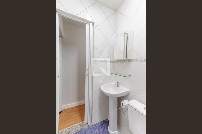 Apartamento com piso de madeira ou laminado, Botafogo — photo 17