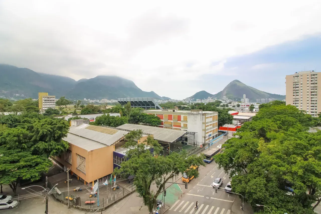 Apartamento mobiliado com 2 quartos e 2 banheiros — photo 8