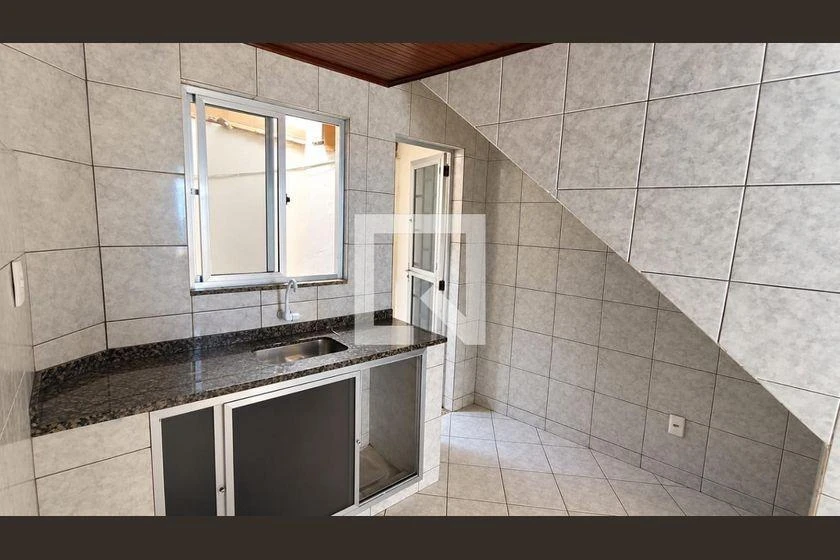 Casa de 90 m² e 2 quartos, Curicica