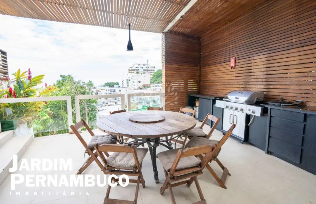Furnished house, 644 m², with floor-to-ceiling windows — photo 6