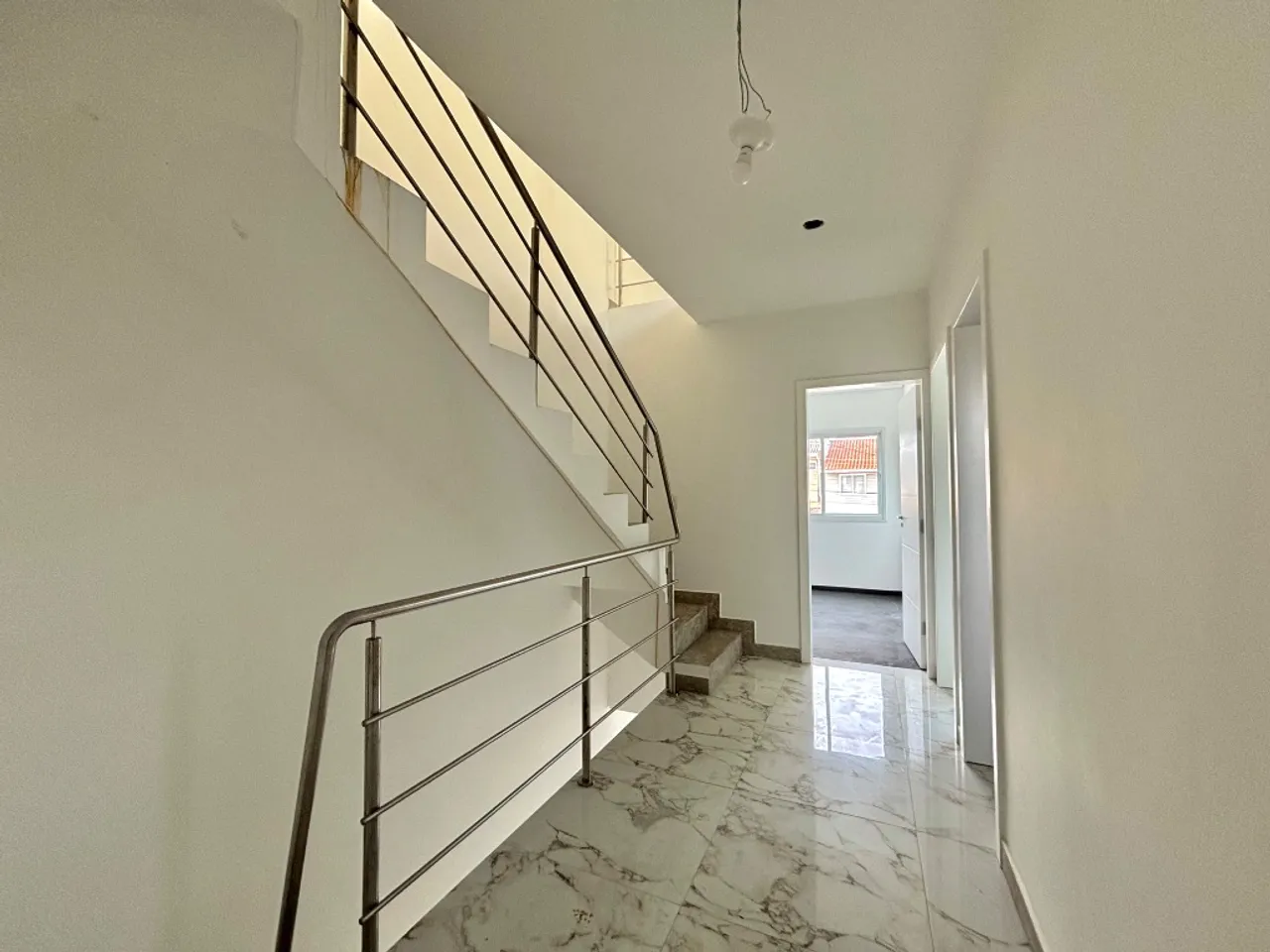 Unfurnished house with 3 bedrooms and a separate kitchen — photo 16