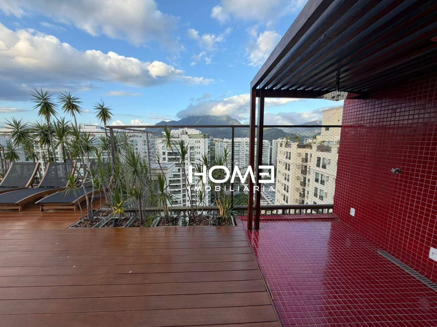 Furnished apartment, 365 m², with floor-to-ceiling windows — photo 39