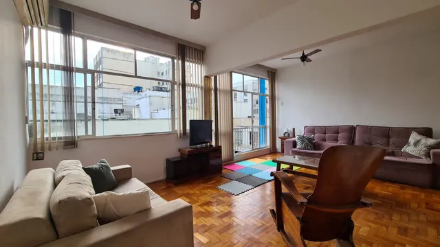 Furnished 170 m² apartment with 3 bedrooms and 3 baths — photo 8