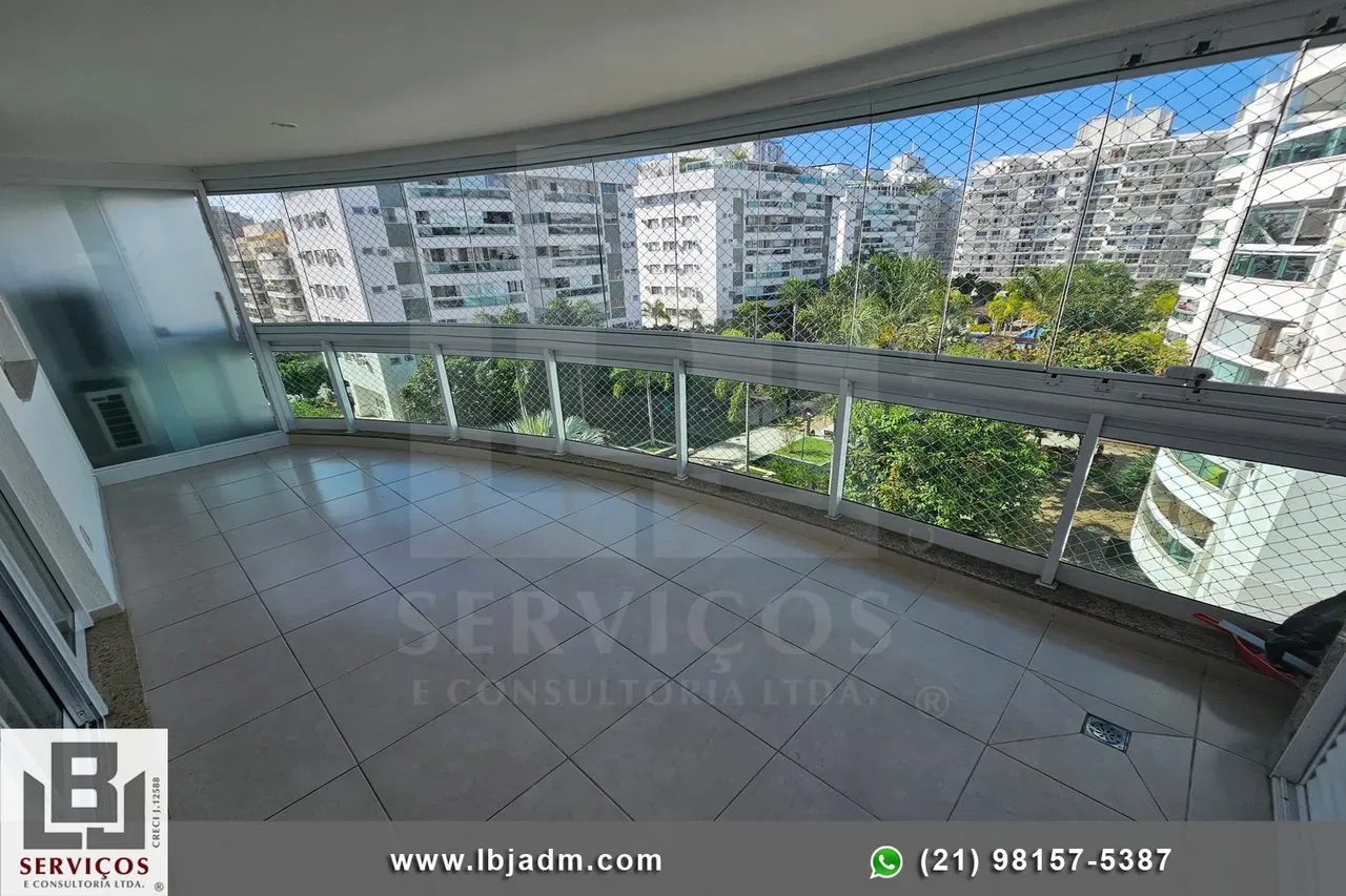 96 m² 3-bedroom apartment with private garden and BBQ — photo 4