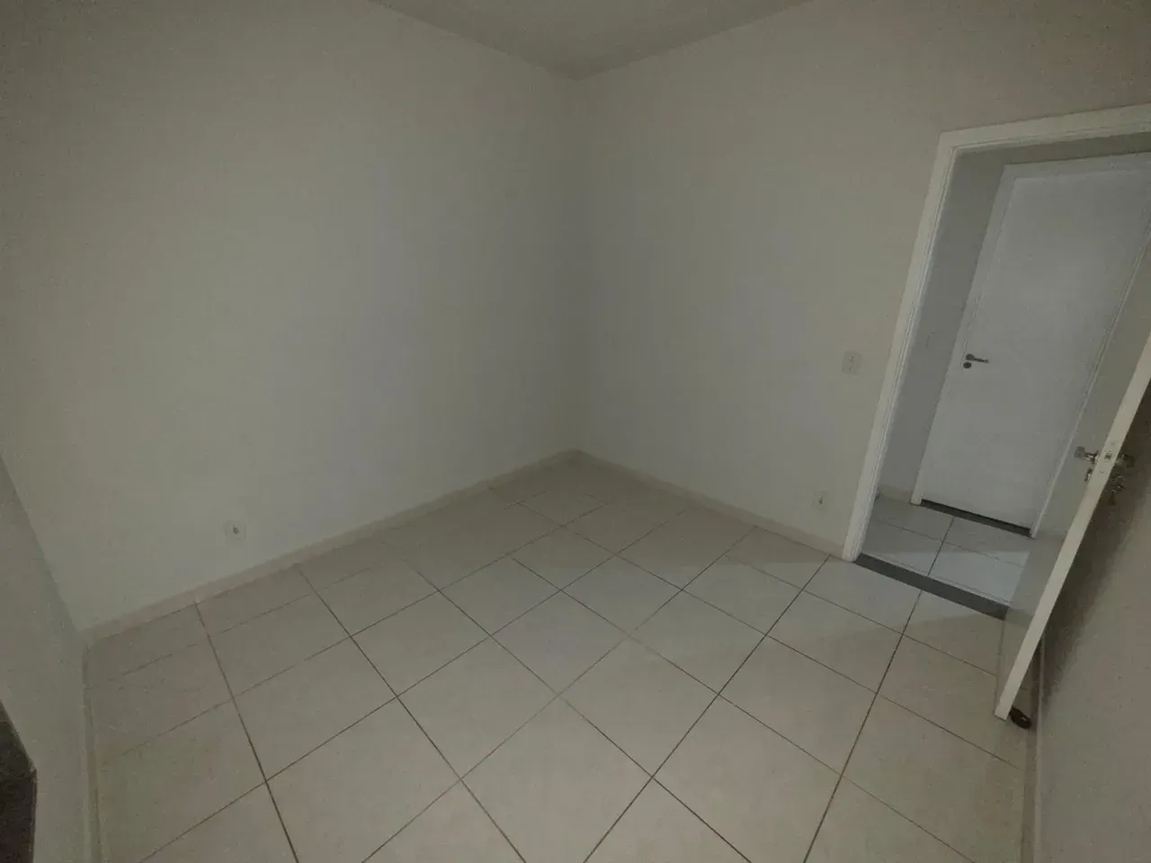 1-bedroom apartment with balcony and 1 parking space — photo 17