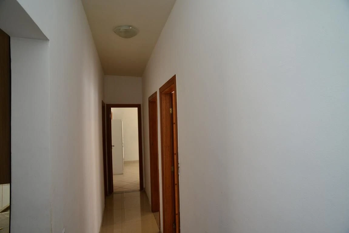 Rental apartment with 3 bedrooms and a balcony — photo 29