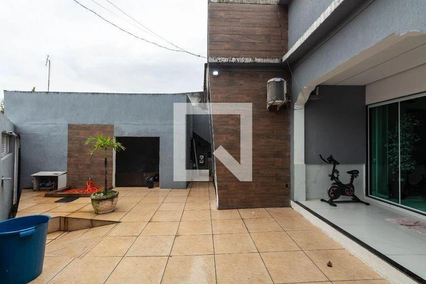 2-bedroom house with a garden in Rio de Janeiro — photo 34